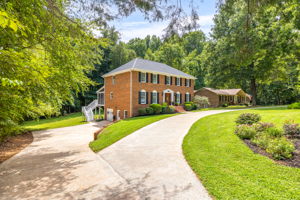 1404 Woodford Rd-3