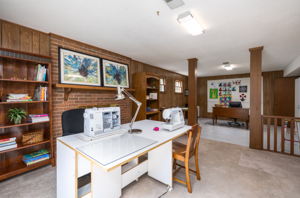 1404 Woodford Rd-30