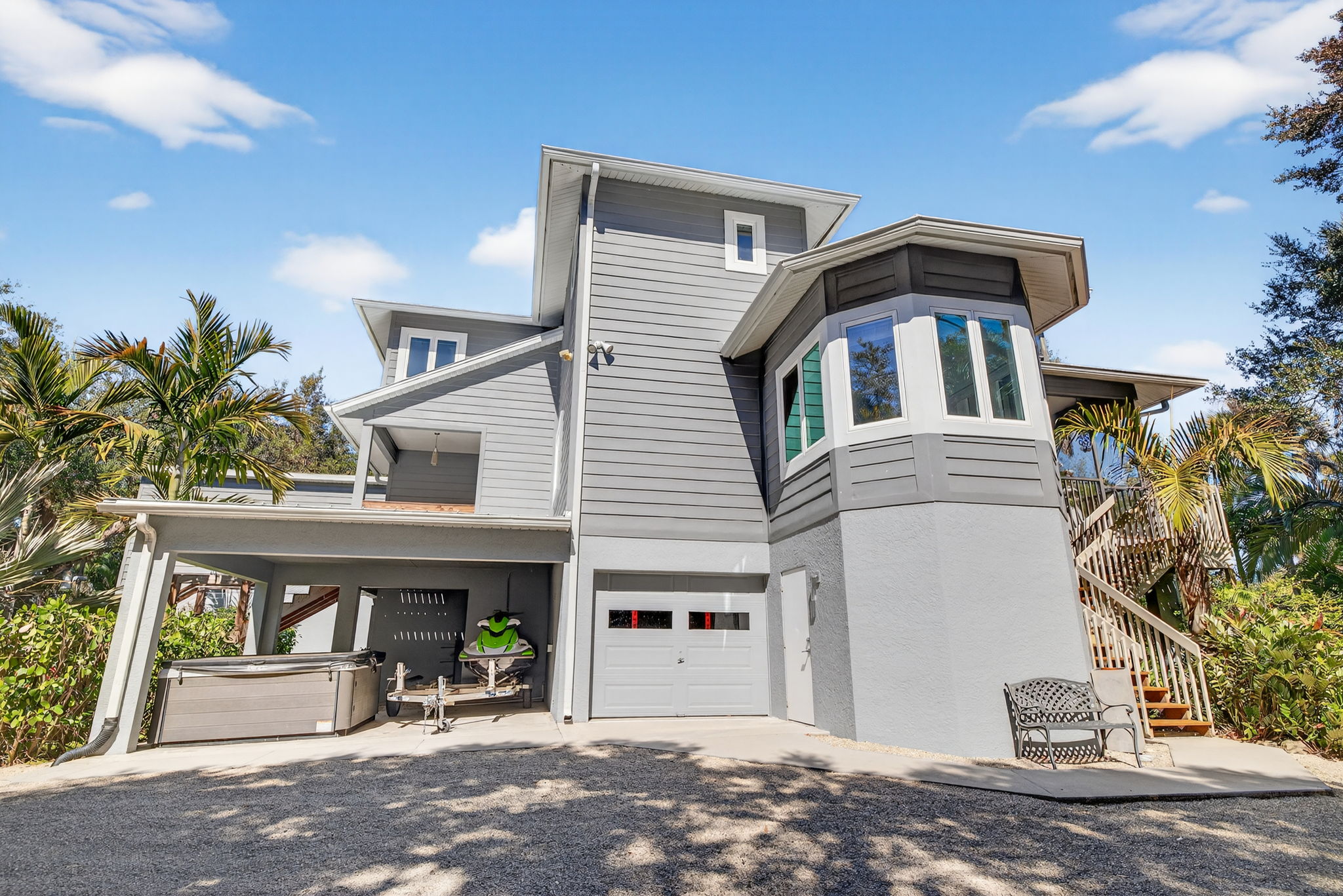 Rear Exterior 1 of 4