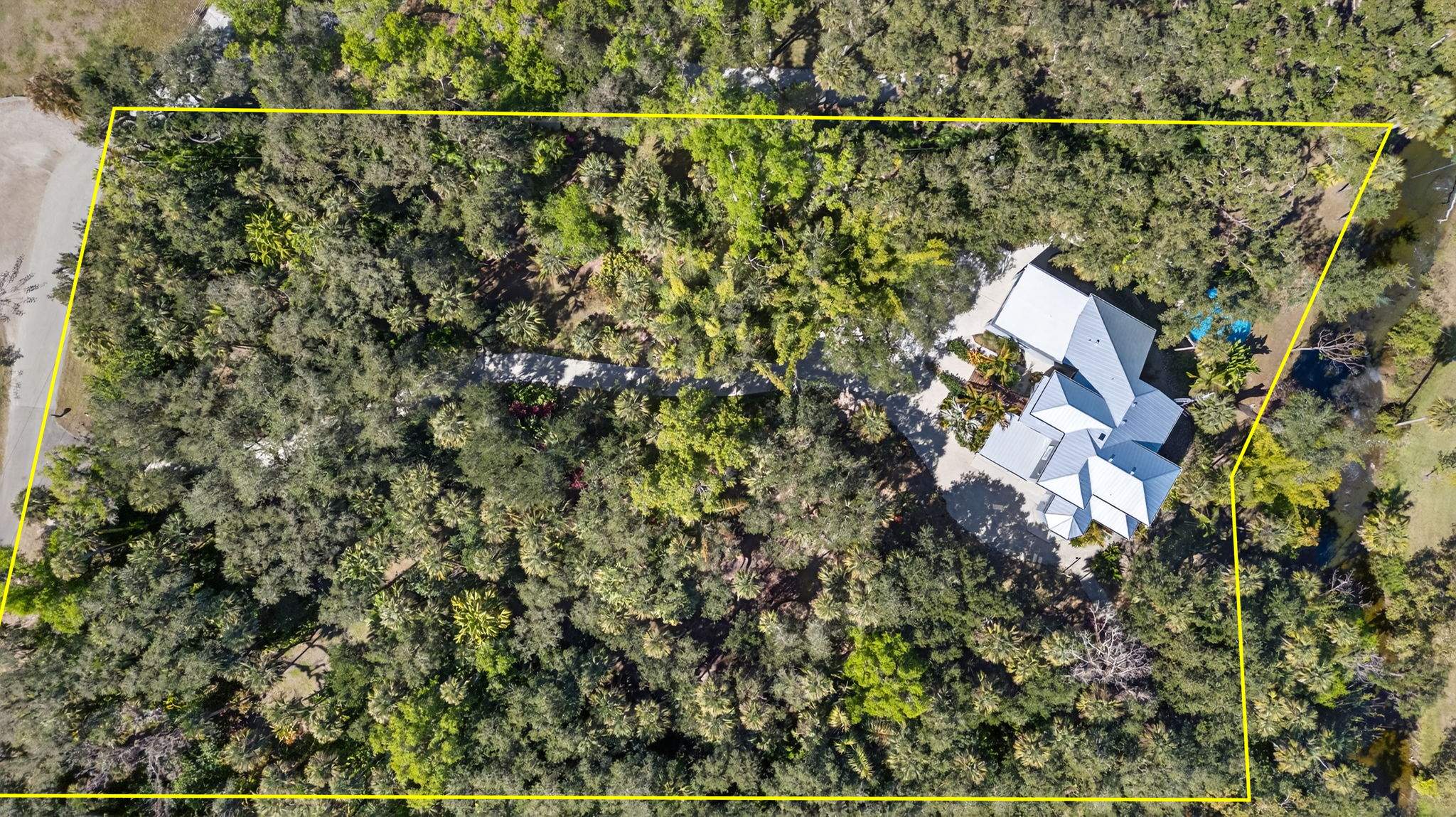 Aerial Overview - lot lines