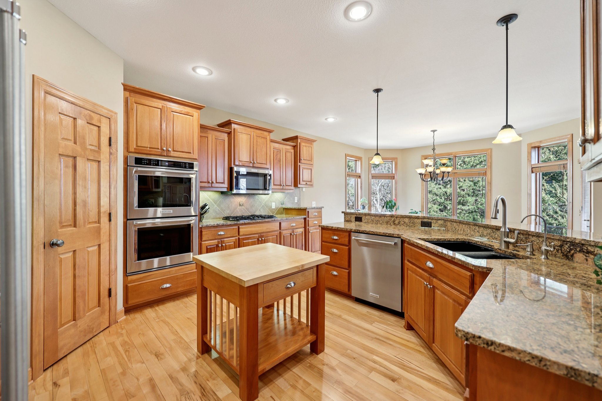 Kings Ct.-S2603-023.jpg
