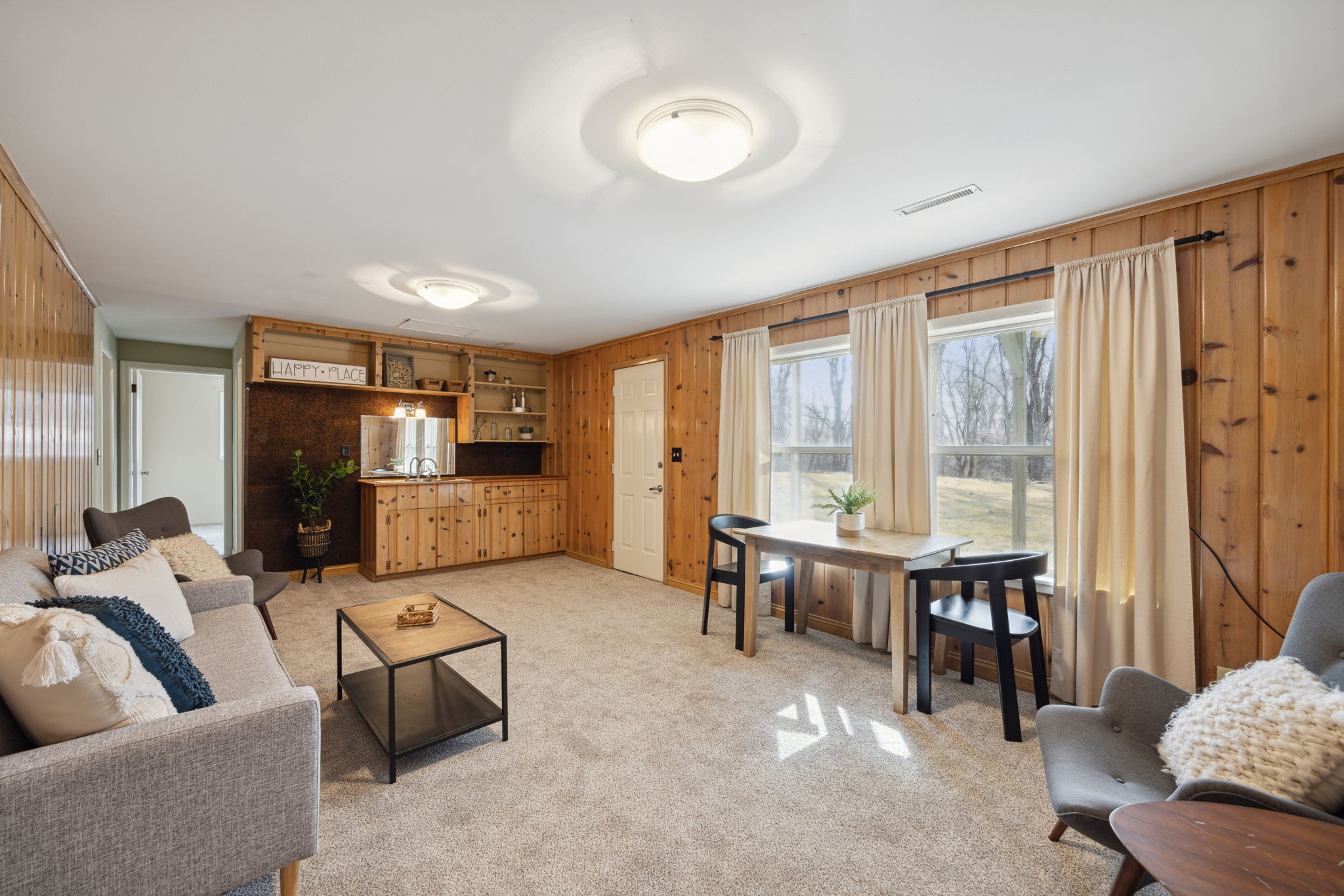 16_Interior