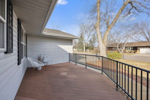 28_Exterior