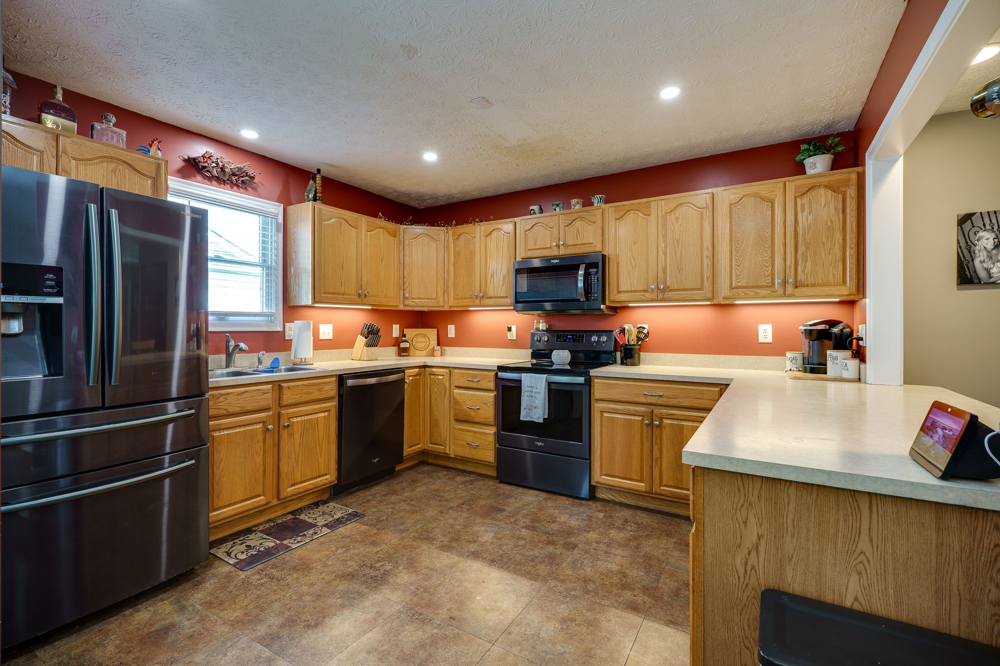  Photo 13