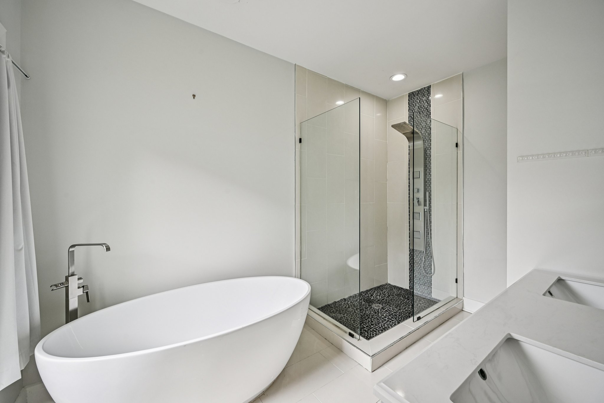 Athens Ave SW-S0702-040.jpg