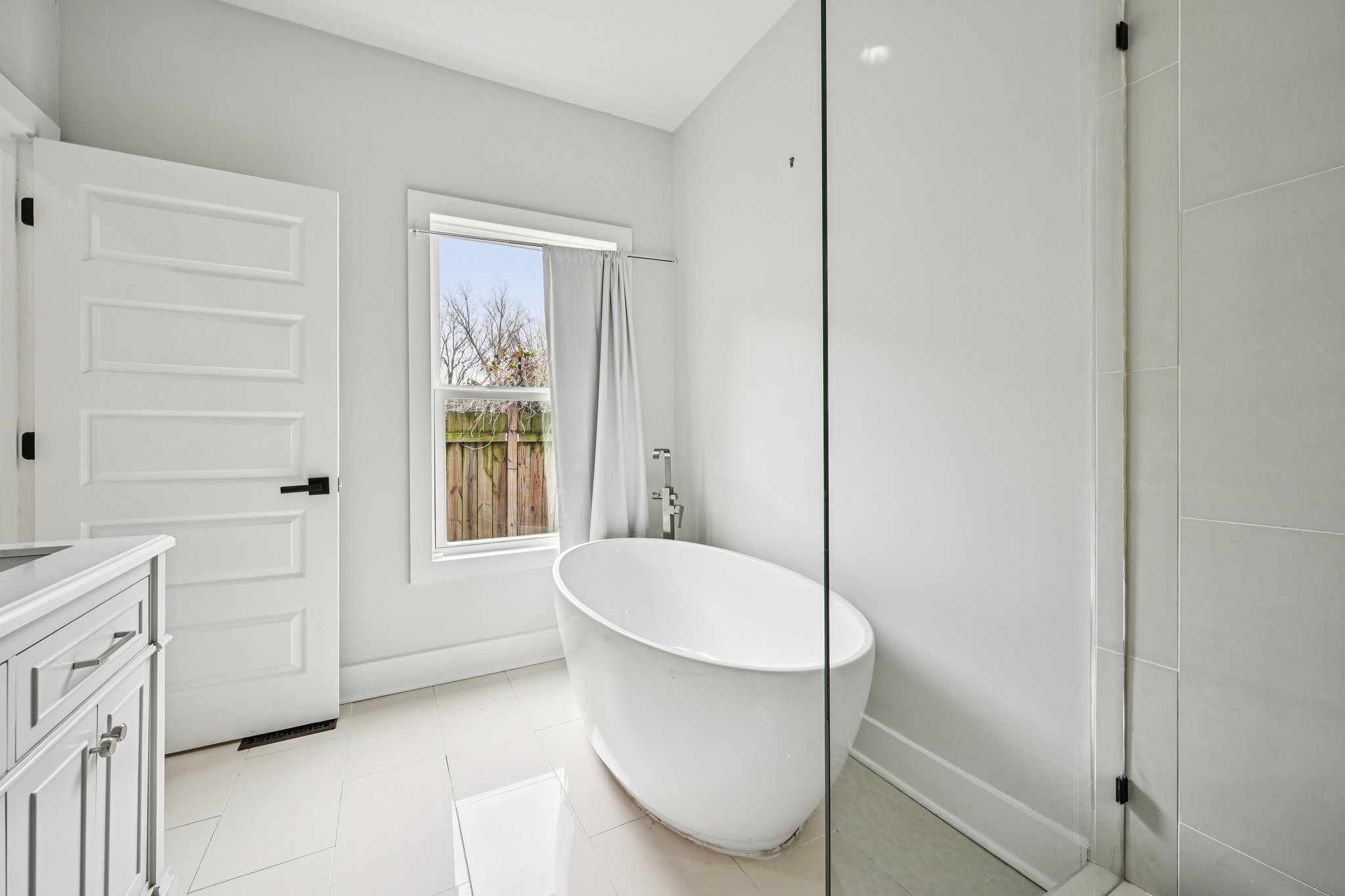 Athens Ave SW-S0702-044.jpg