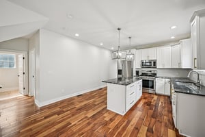 Athens Ave SW-S0702-019.jpg