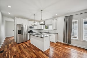 Athens Ave SW-S0702-022.jpg