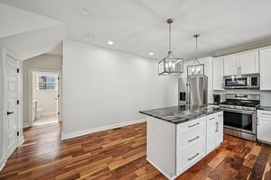 Athens Ave SW-S0702-023.jpg