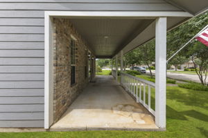  Photo 32