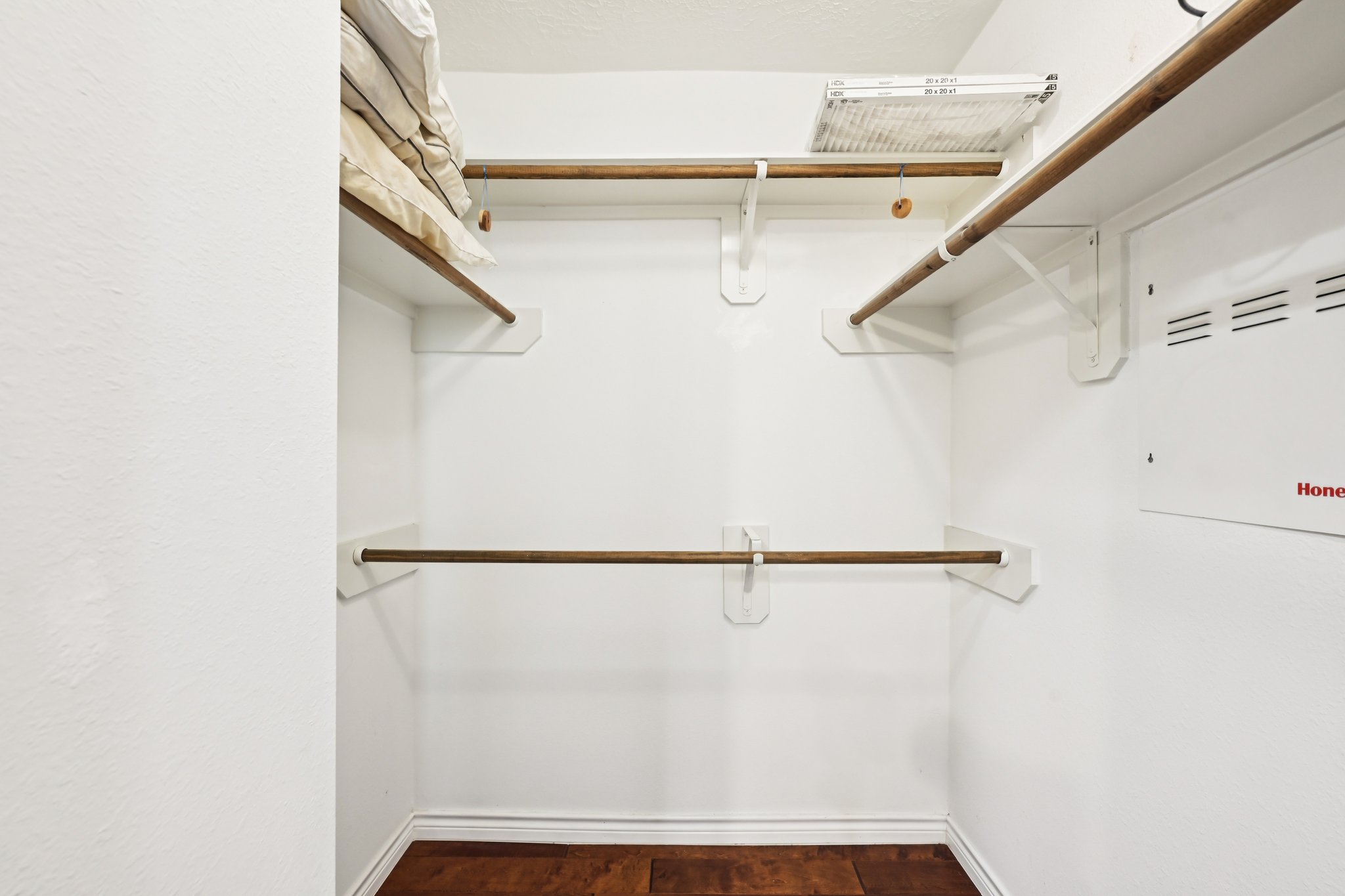 Bailey St-L1302-034.jpg