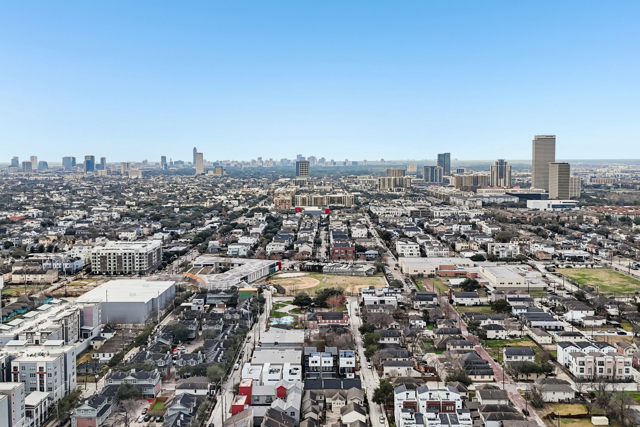 Bailey St-L1302-050.jpg