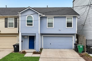 Bailey St-L1302-001.jpg