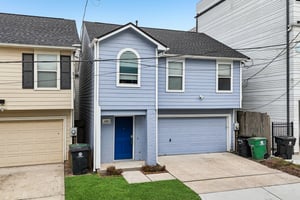 Bailey St-L1302-002.jpg