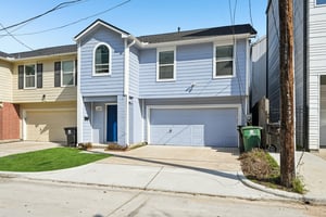 Bailey St-L1302-006.jpg