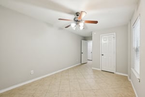 Bailey St-L1302-026.jpg