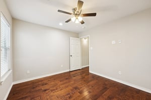 Bailey St-L1302-031.jpg