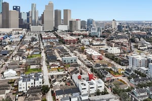 Bailey St-L1302-046.jpg