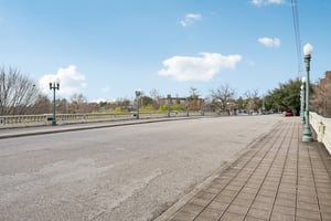 Bailey St-1302-906.jpg