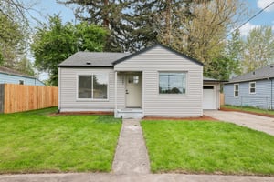 Baker St NE-S2904-002.jpg