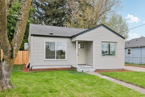 Baker St NE-S2904-004.jpg