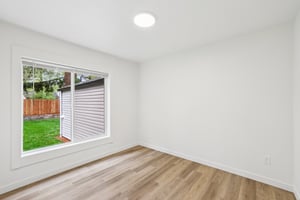 Baker St NE-S2904-024.jpg