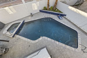  Photo 38