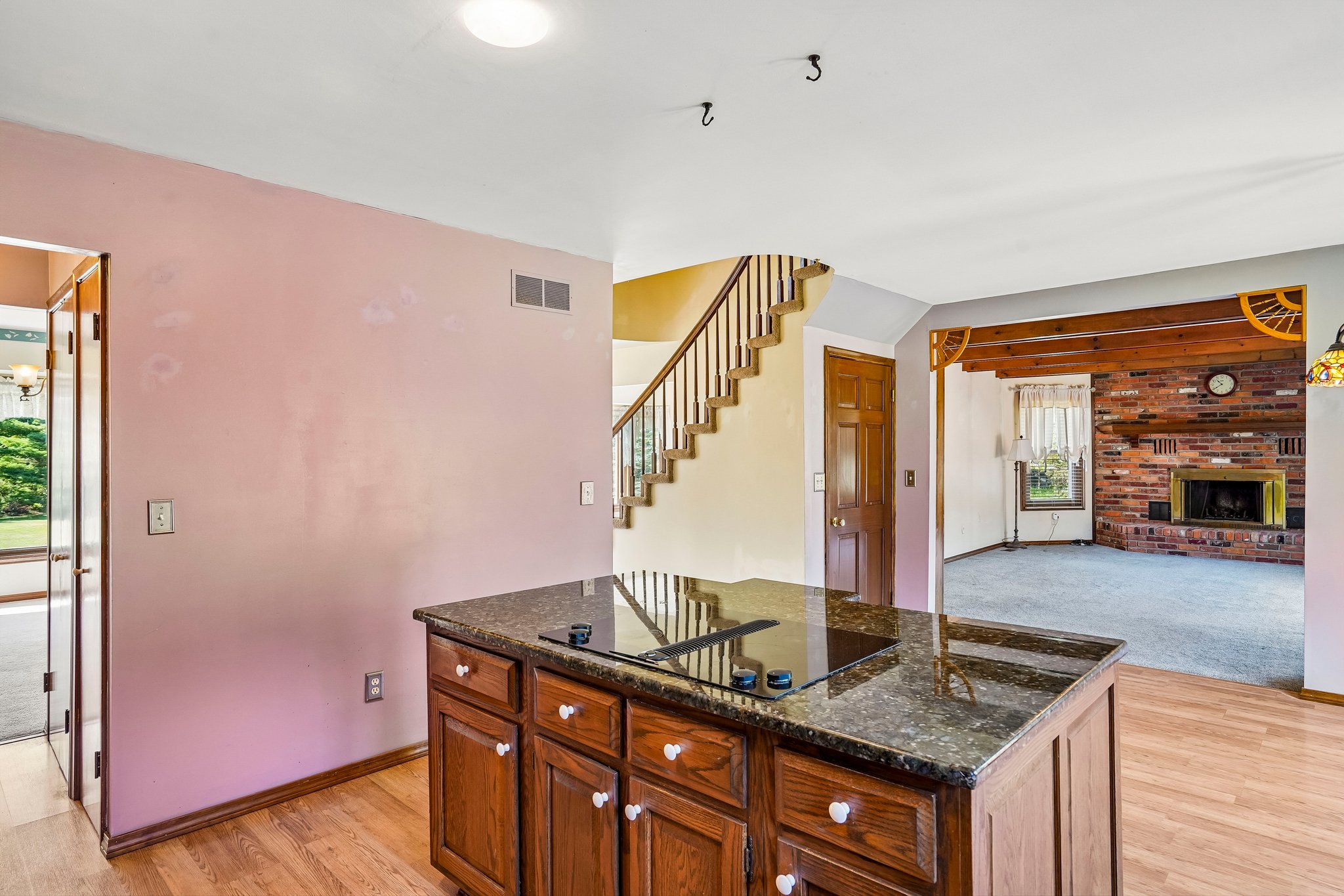McKail Rd-S2507-017.jpg