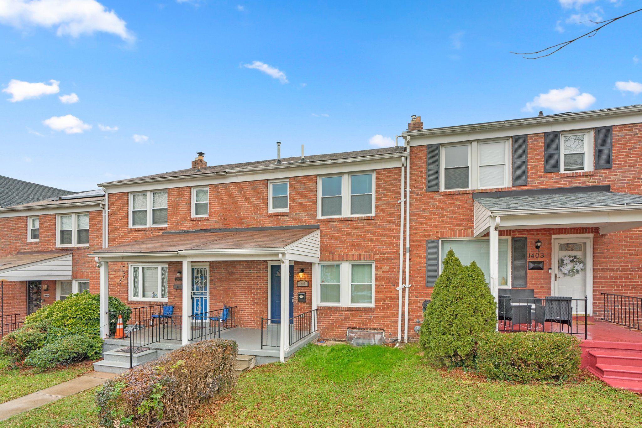 02. 1405 N Linwood Ave.jpg