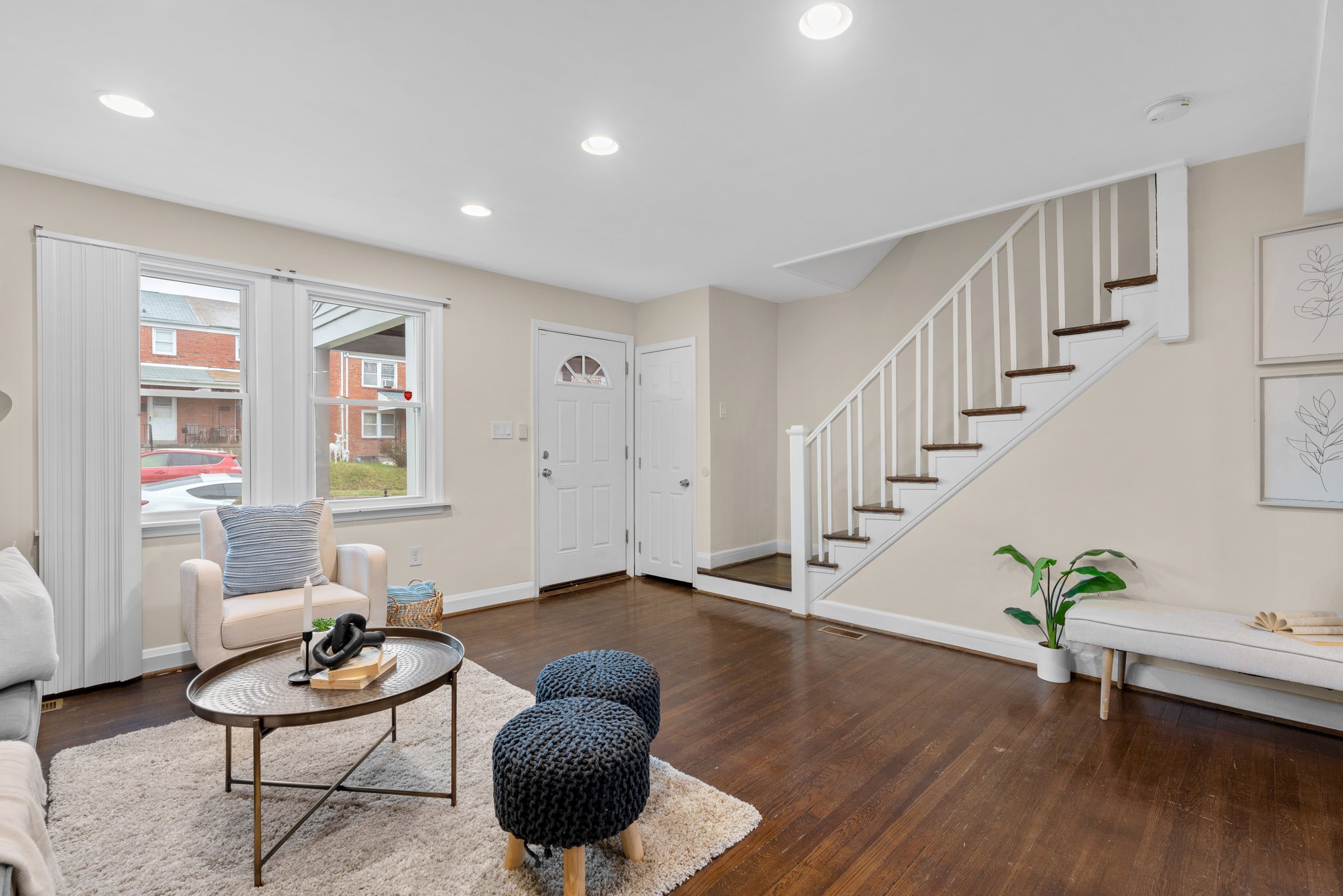 08. 1405 N Linwood Ave.jpg