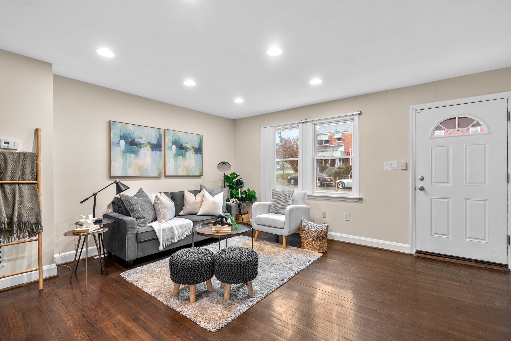 09. 1405 N Linwood Ave.jpg