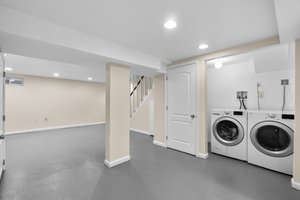 35. 1405 N Linwood Ave.jpg