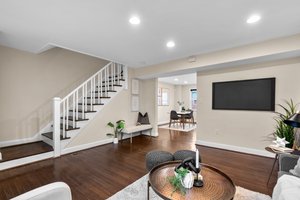 07. 1405 N Linwood Ave.jpg