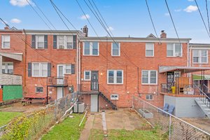 38. 1405 N Linwood Ave.jpg