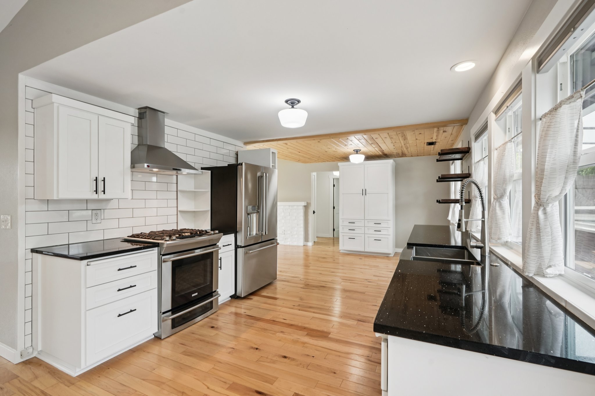 SE 121st Ave-S2706-023.jpg