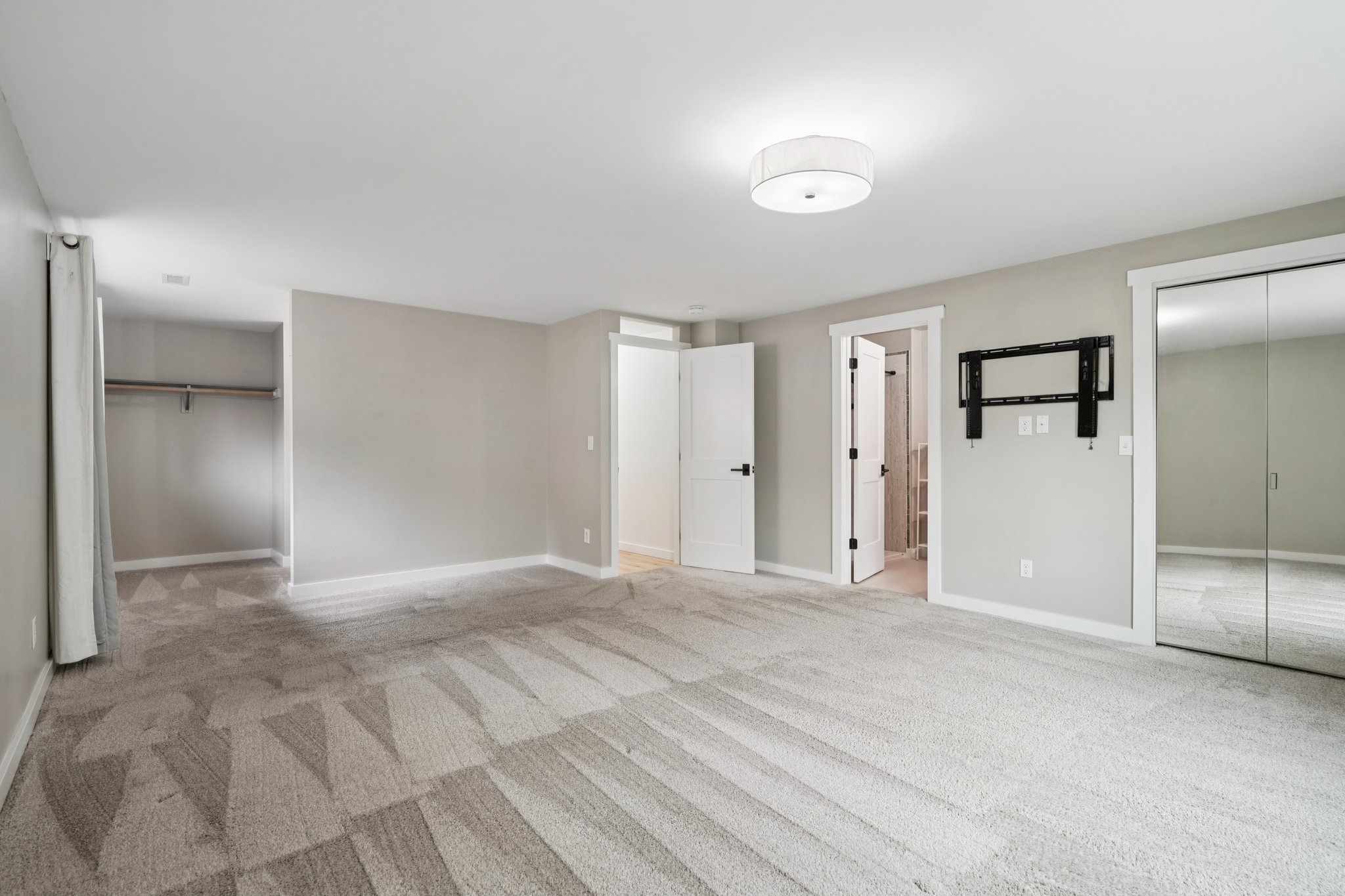 SE 121st Ave-S2706-050.jpg