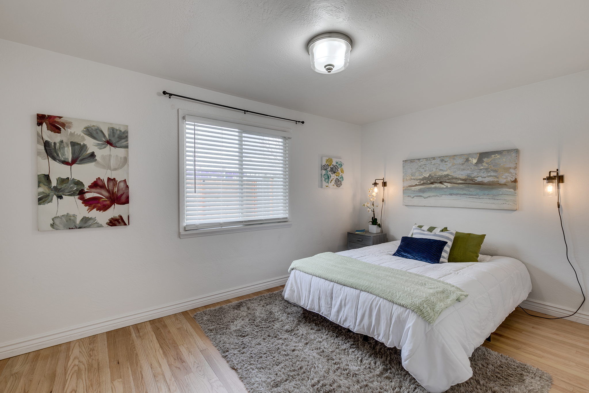 14052 Midvale Ave N, Seattle, WA 98133, USA Photo 16