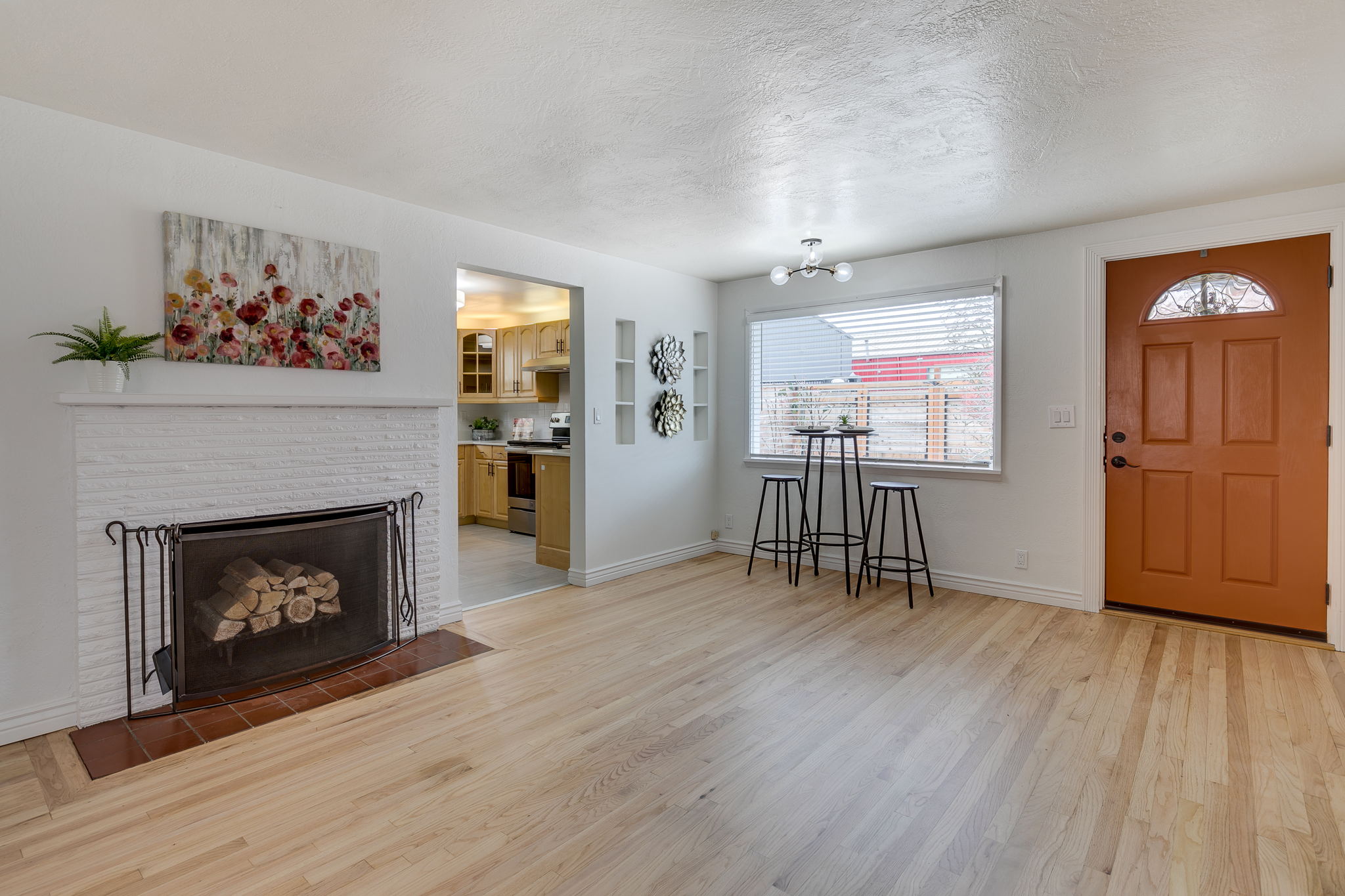 14052 Midvale Ave N, Seattle, WA 98133, USA Photo 9