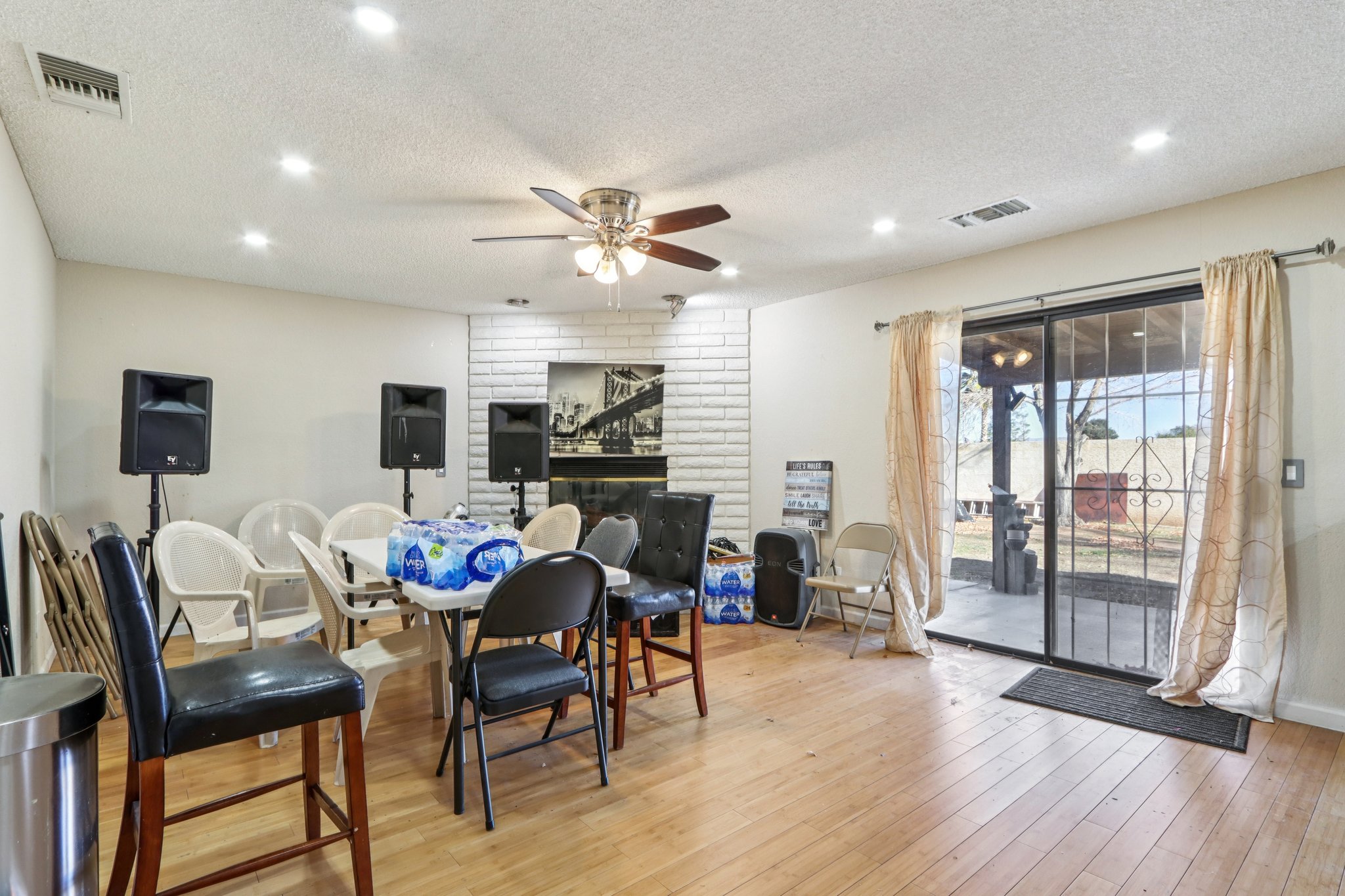 Crow Rd-S2912-016.jpg