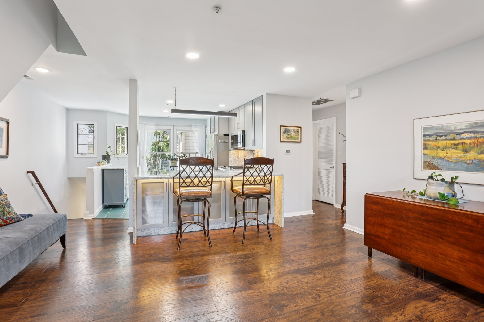 Braken Ave-S3008-016.jpg