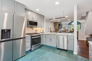 Braken Ave-S3008-012.jpg
