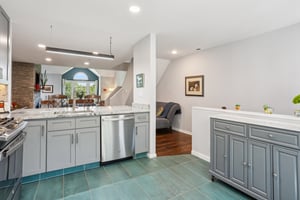 Braken Ave-S3008-014.jpg