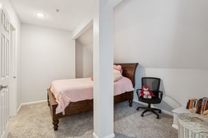 Braken Ave-S3008-029.jpg