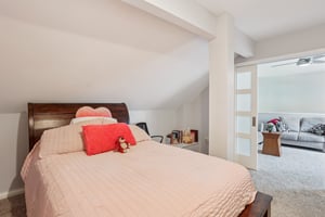 Braken Ave-S3008-030.jpg