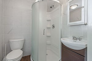  Photo 49