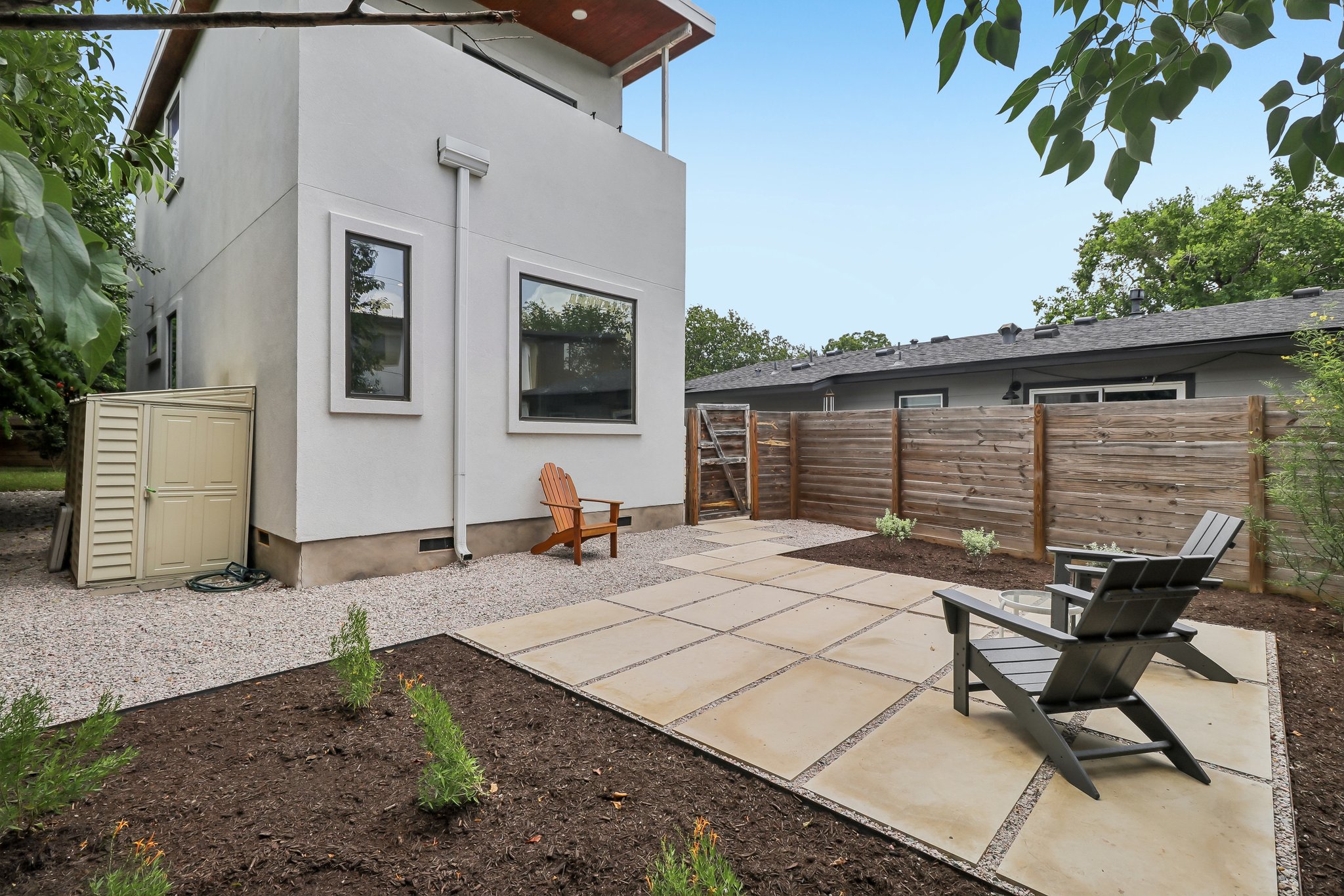 Camelot Cir 2-S2406-031.jpg