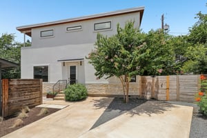 Camelot Cir 2-S2406-003.jpg