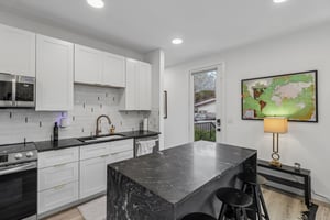 Camelot Cir 2-S2406-012.jpg