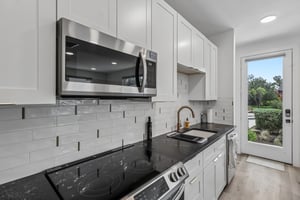 Camelot Cir 2-S2406-013.jpg