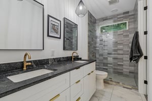 Camelot Cir 2-S2406-018.jpg